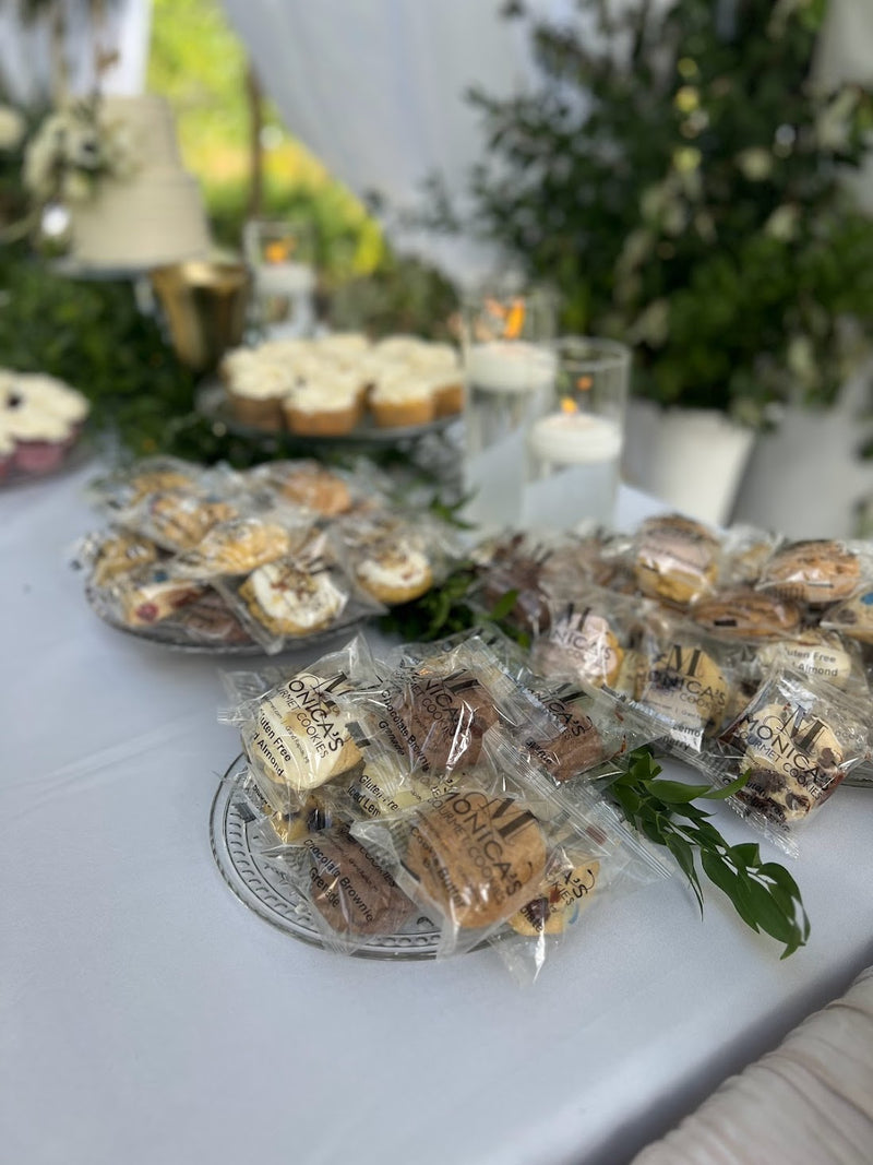 A wedding table featuring our individually wrapped cookies.
