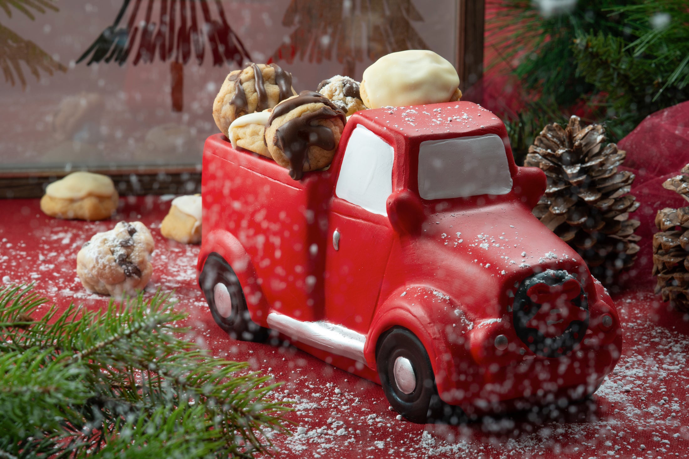 Holiday Truck pulling mini cookies.